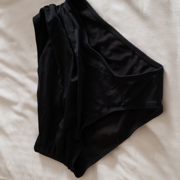 Leopard Print Tankini Top with Black Ruched Bottom Size L - Picture 5 of 11